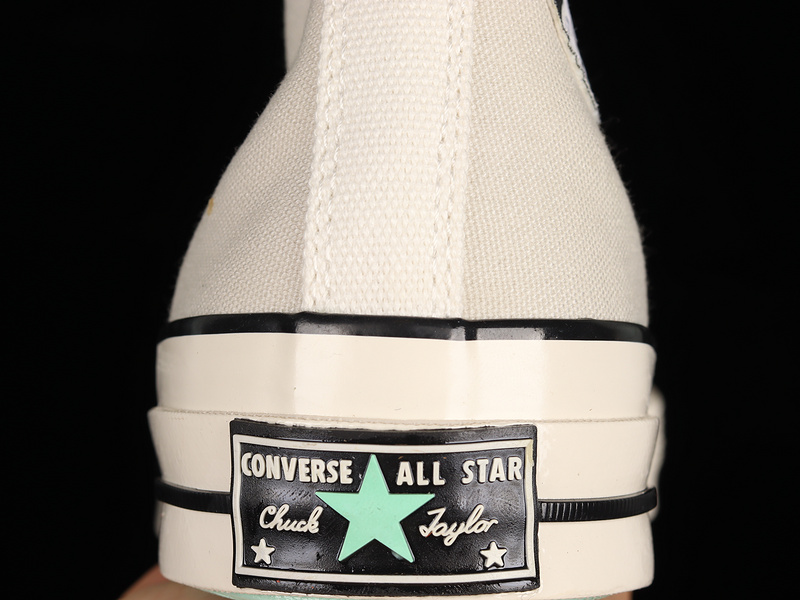 Chuck Taylor All-Star 70S High Beige/Beige/Black 3