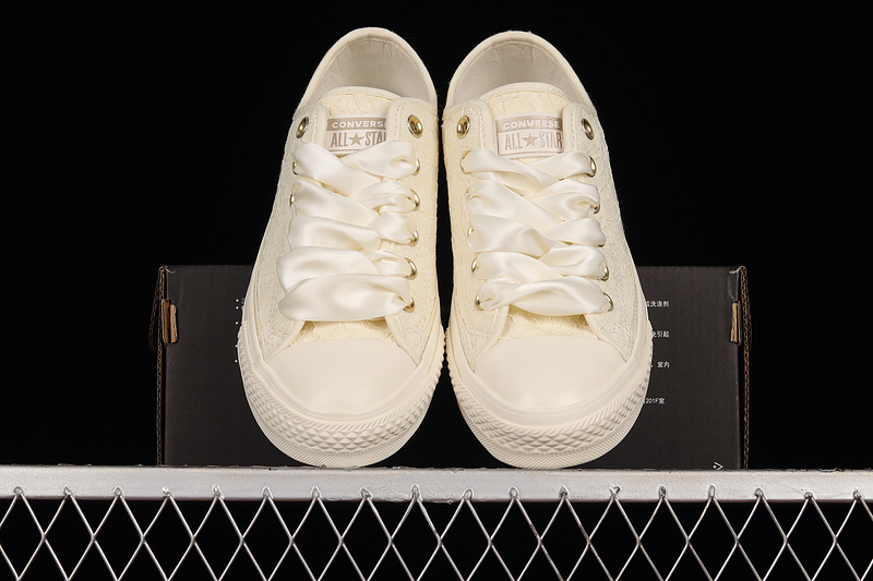 Chuck Taylor All Star Cream White/Cream White/Cream White 5