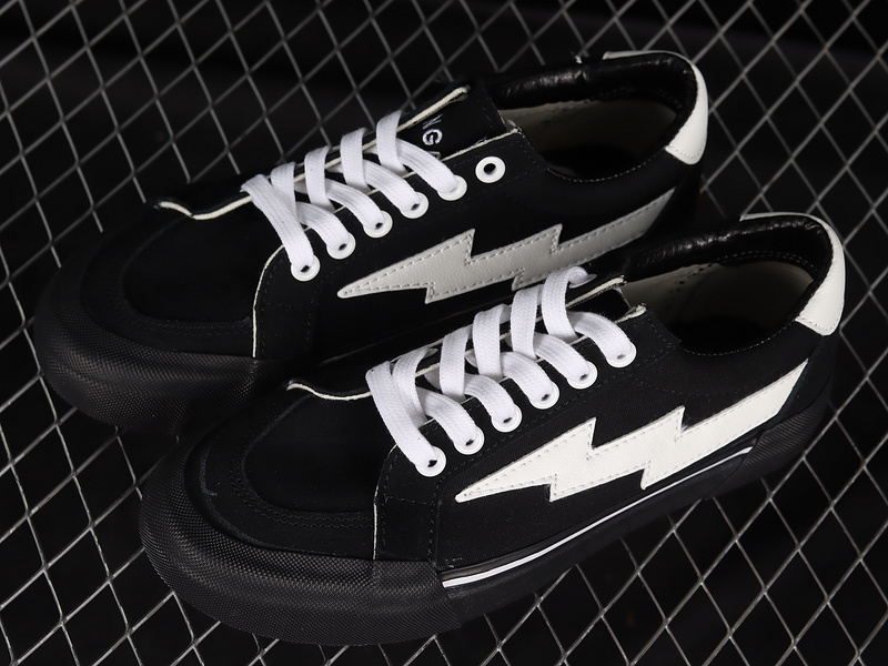 Revenge X Storm Old Skool Sneakers Black/Black/White 27