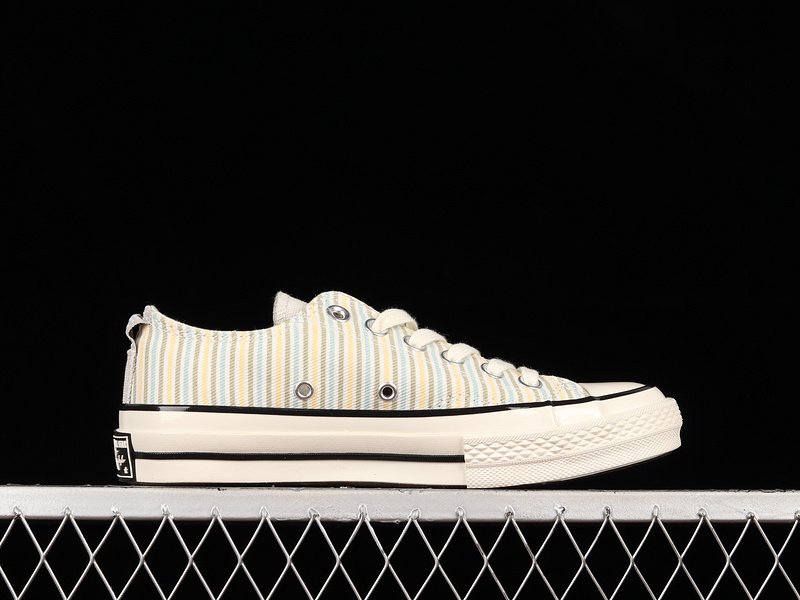 Chuck Taylor All-Star 70S Low Pecan Stripes Beige/Beige 23