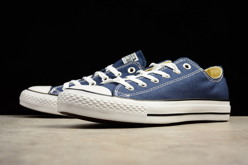 Converse Chuck Taylor Hi All Star Canvas Low Navy Classic 31