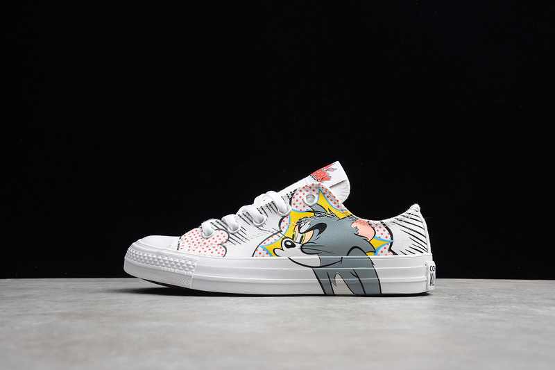 Chuck Taylor All-Star Ox X Tom And Jerry White/Multi-White 19