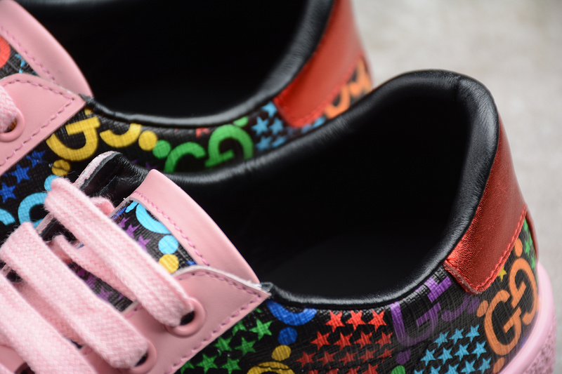 Gucci Ace Embroidered Sneakers Pink/Multi-Color 17