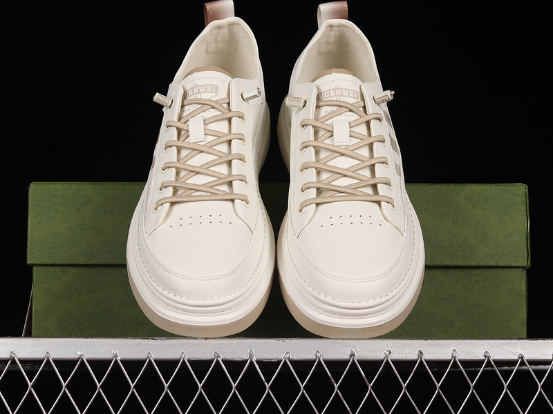 Gucci 22Ss Leisure Trend Sneakers White/White/Light Khaki 17