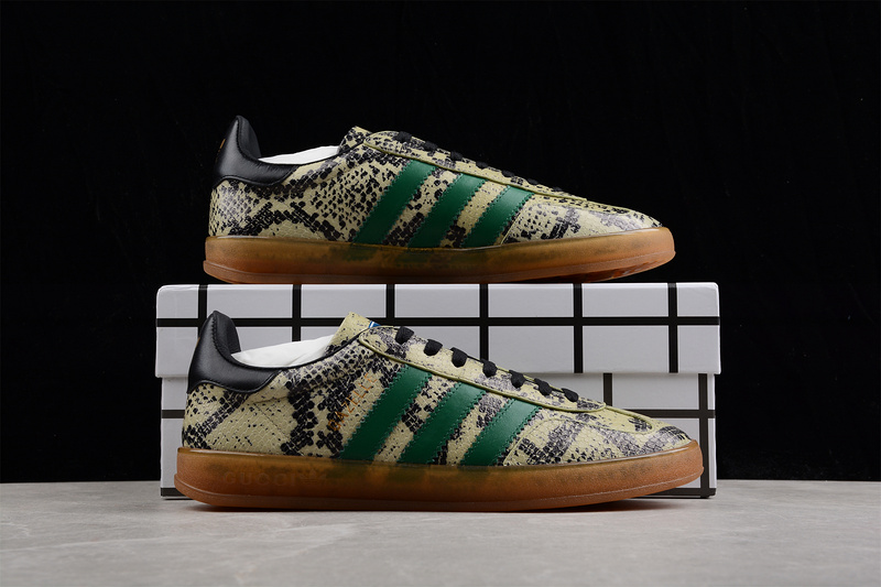 Gucci X Gazalle Shoes Python Pattern/Green/Black 3