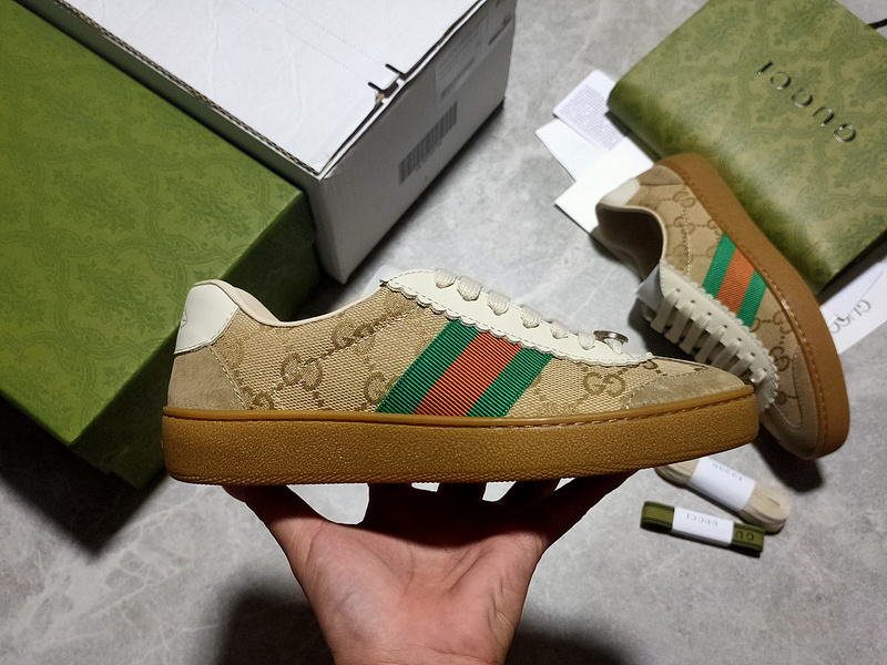 Gucci Ace Embroidered Low-Top Sneaker Brown/Green/Red-Beige 17