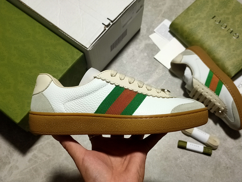 Gucci Ace Embroidered Low-Top Sneaker White/Green/Red-Beige 5