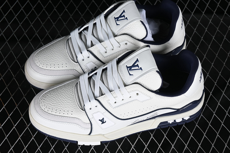 L*V Trainer 54 White/Blue 13