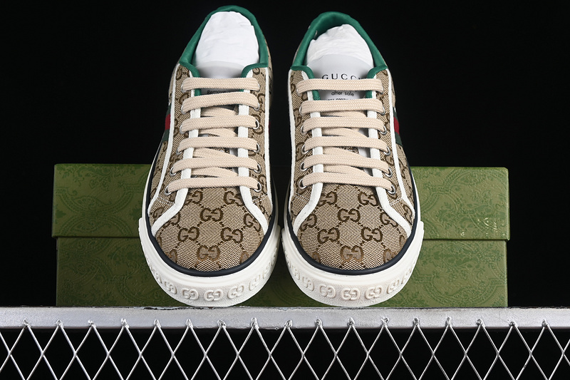 Gucci Tennis 1977 Print Sneaker White/Red/Green/Brown 21