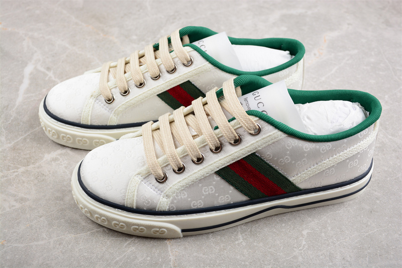 Gucci Tennis 1977 Print Sneaker White/Red/Green 15