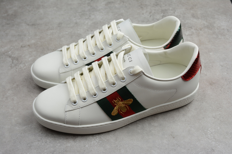 Gucci Ace Embroidered Low-Top Sneaker White/Green/Red 29