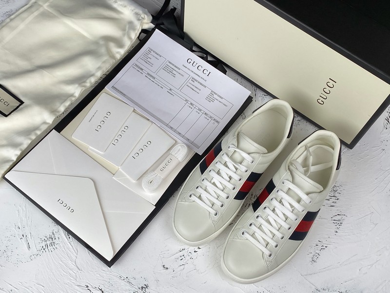 Gucci Ace Embroidered Low-Top Sneaker White/Navy Blue/Red 27