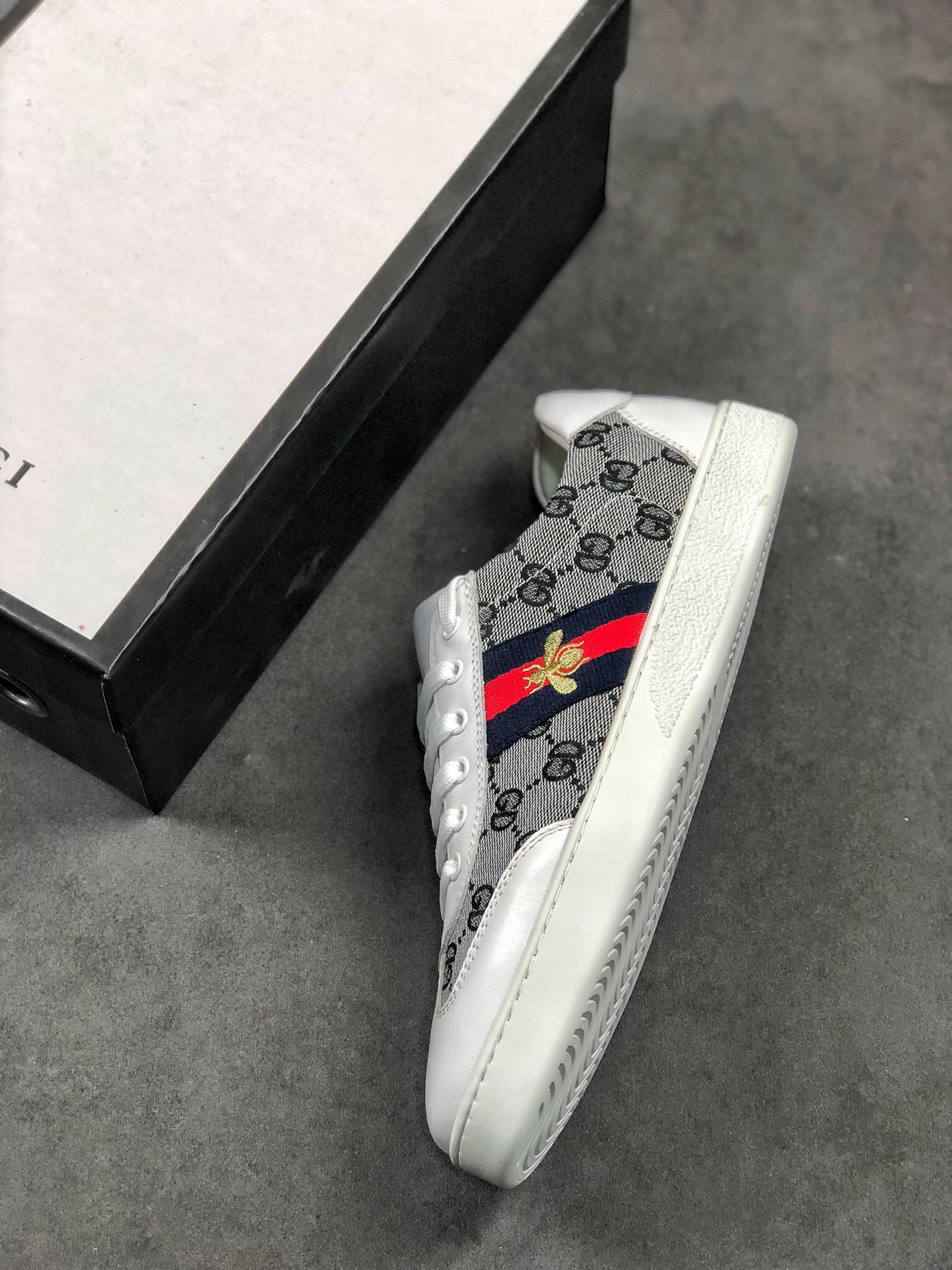 Gucci Sneakers Grey/Navy Blue/Red-White 13