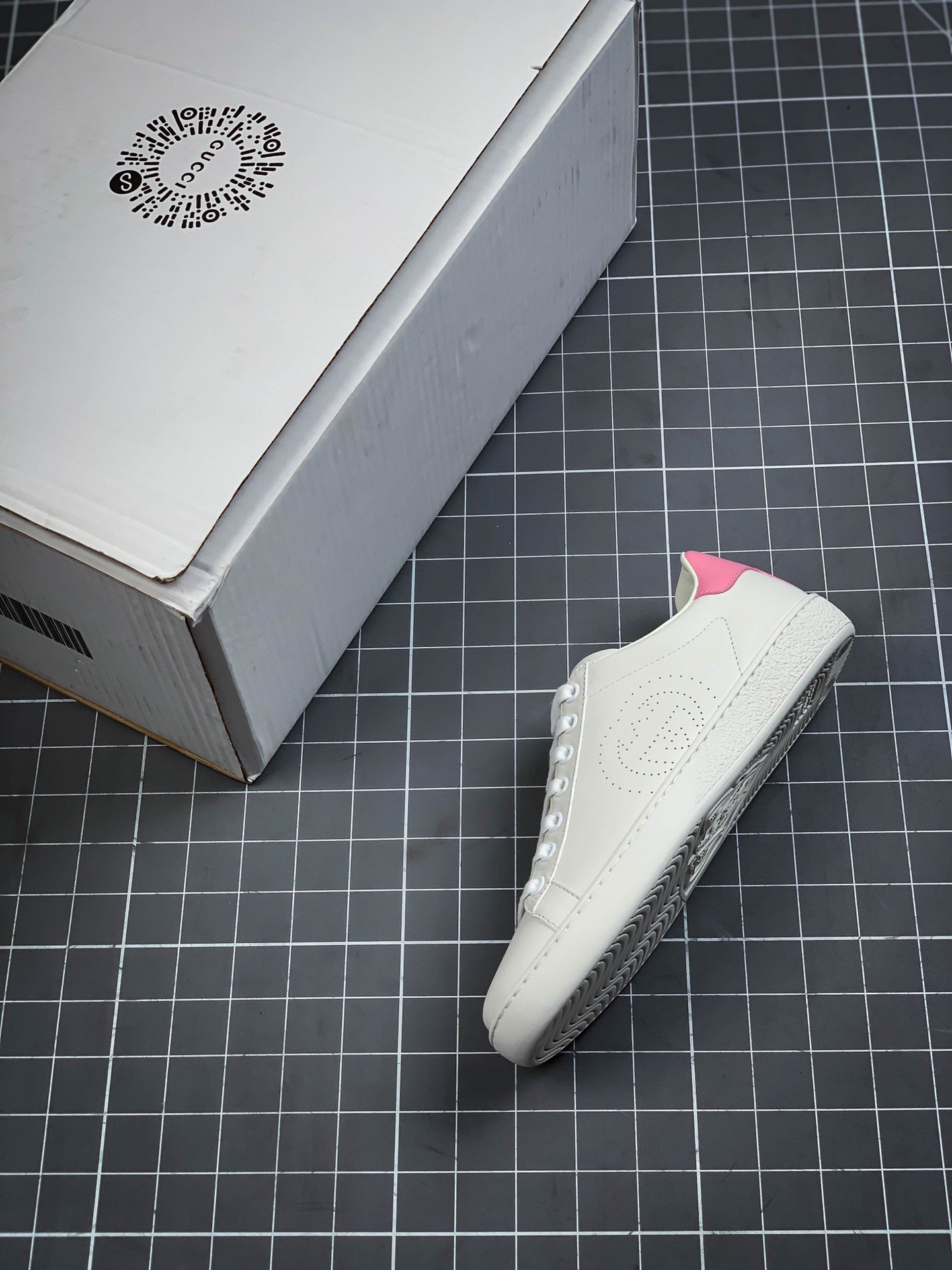 Gucci Ace Embroidered Low-Top Sneaker White/White/Pink 17