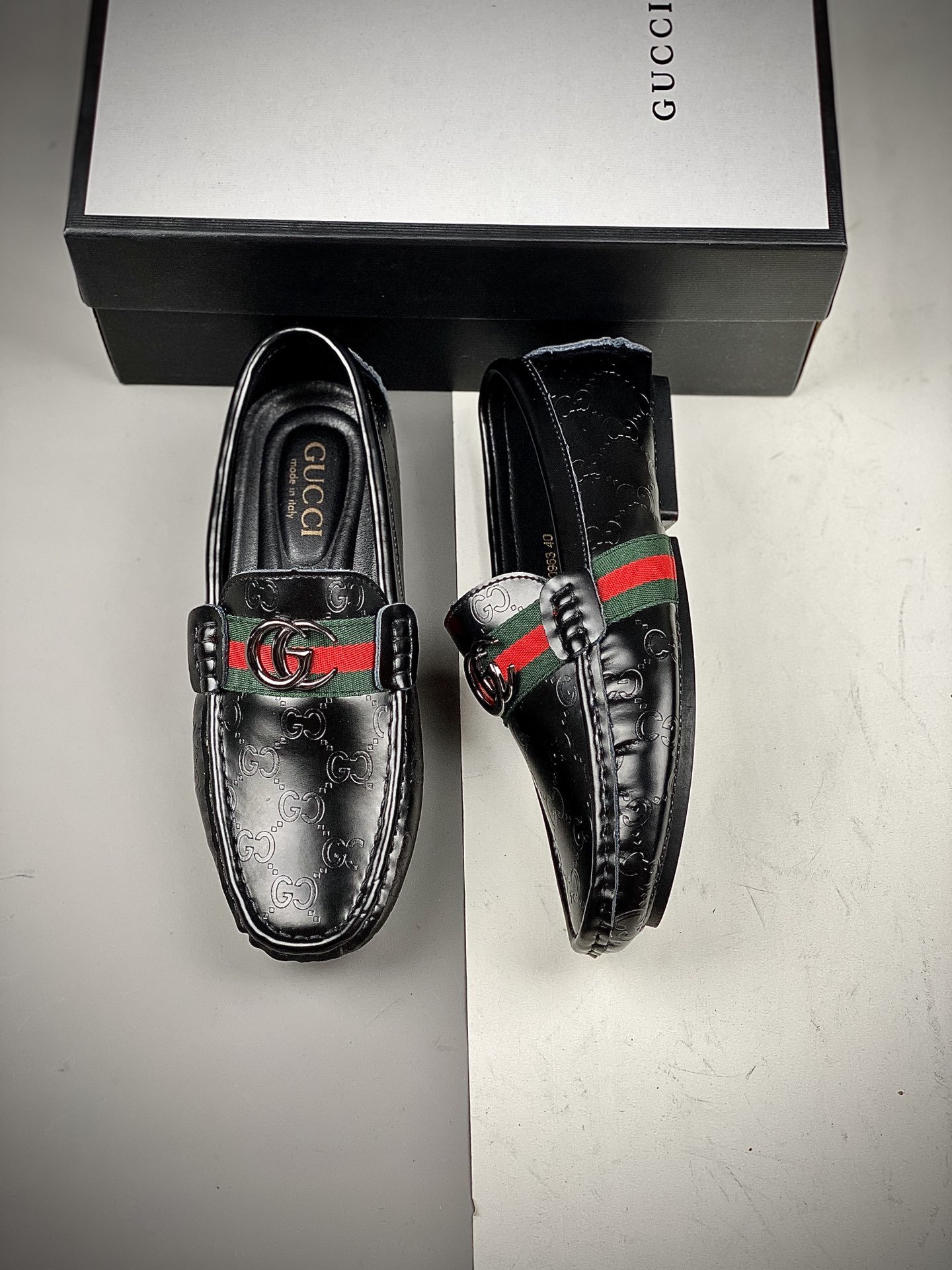 Gucci Leather Shoes Black/Green/Red 3