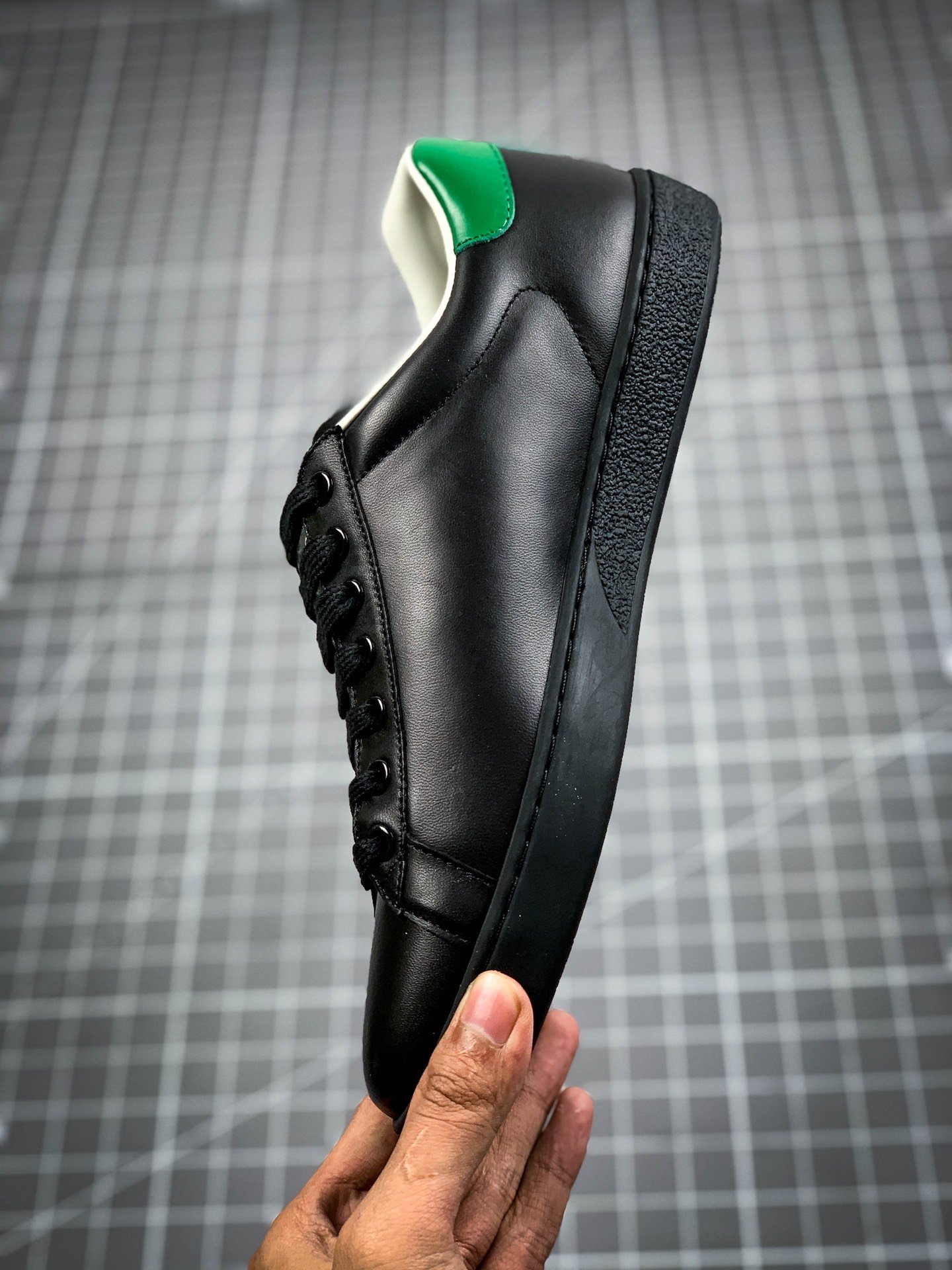 Gucci Low Shoes Black/Black/White-Green 7