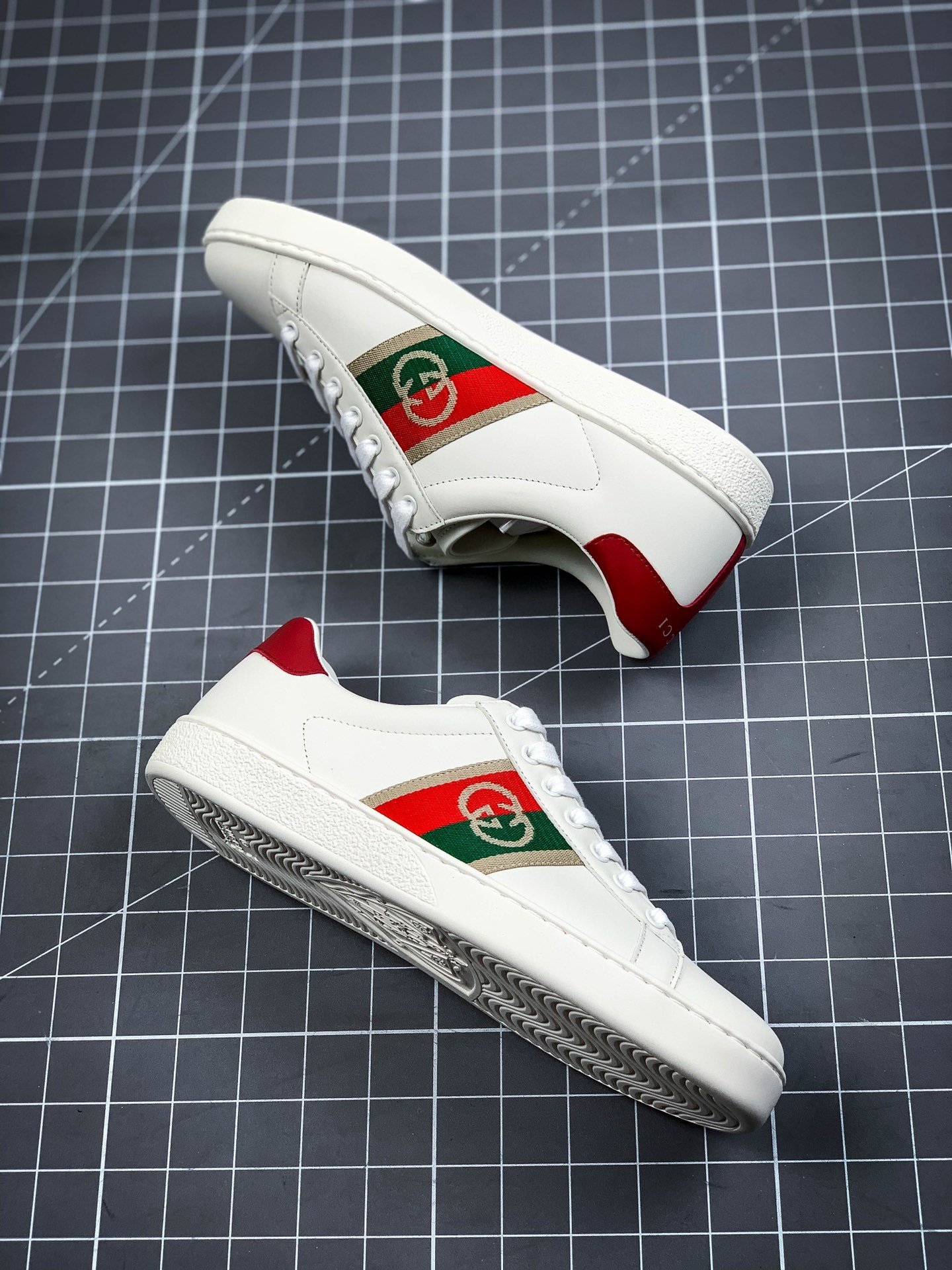 Gucci Low Shoes White/Green/Red-Gold 11