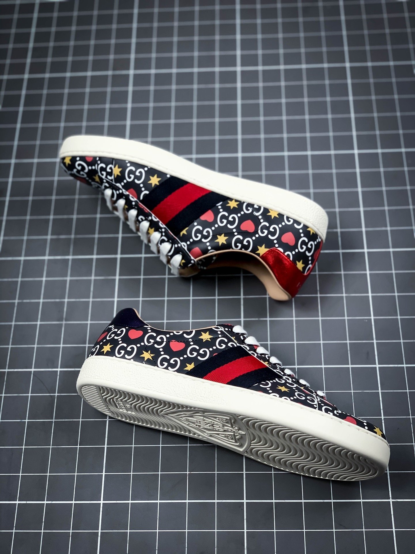 Gucci Sneakers Black/Red/White 9