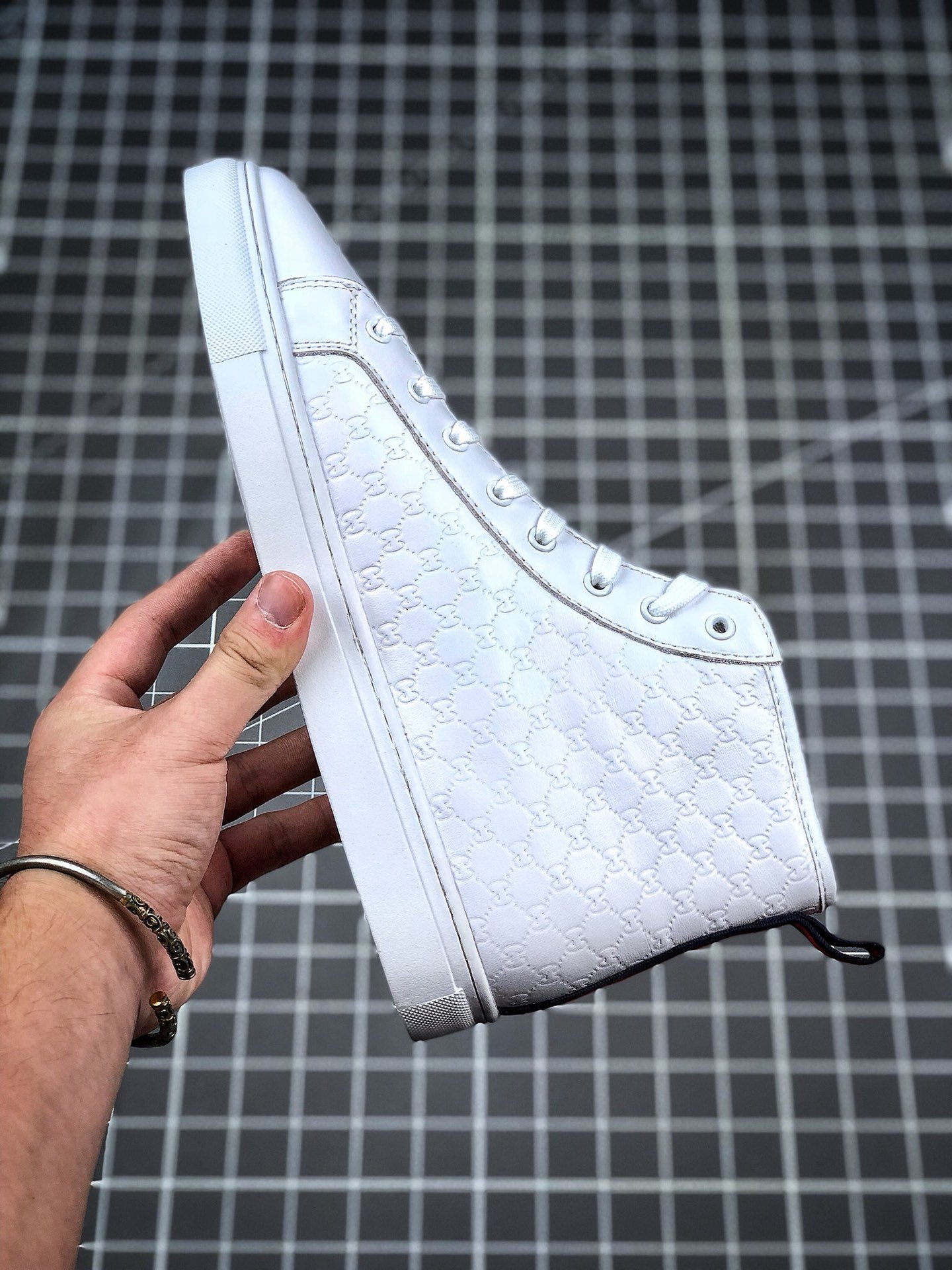 Gucci High Shoes White/White/White 7