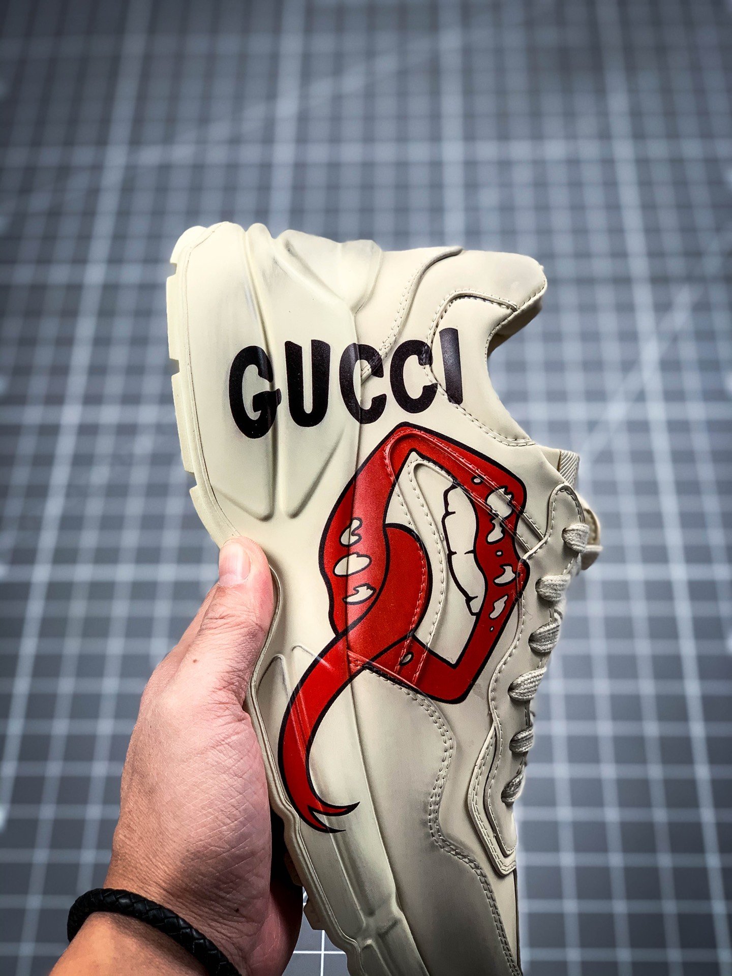 Gucci Rhyton Vintage Trainer Sneaker Light Khaki/Red/Black 5