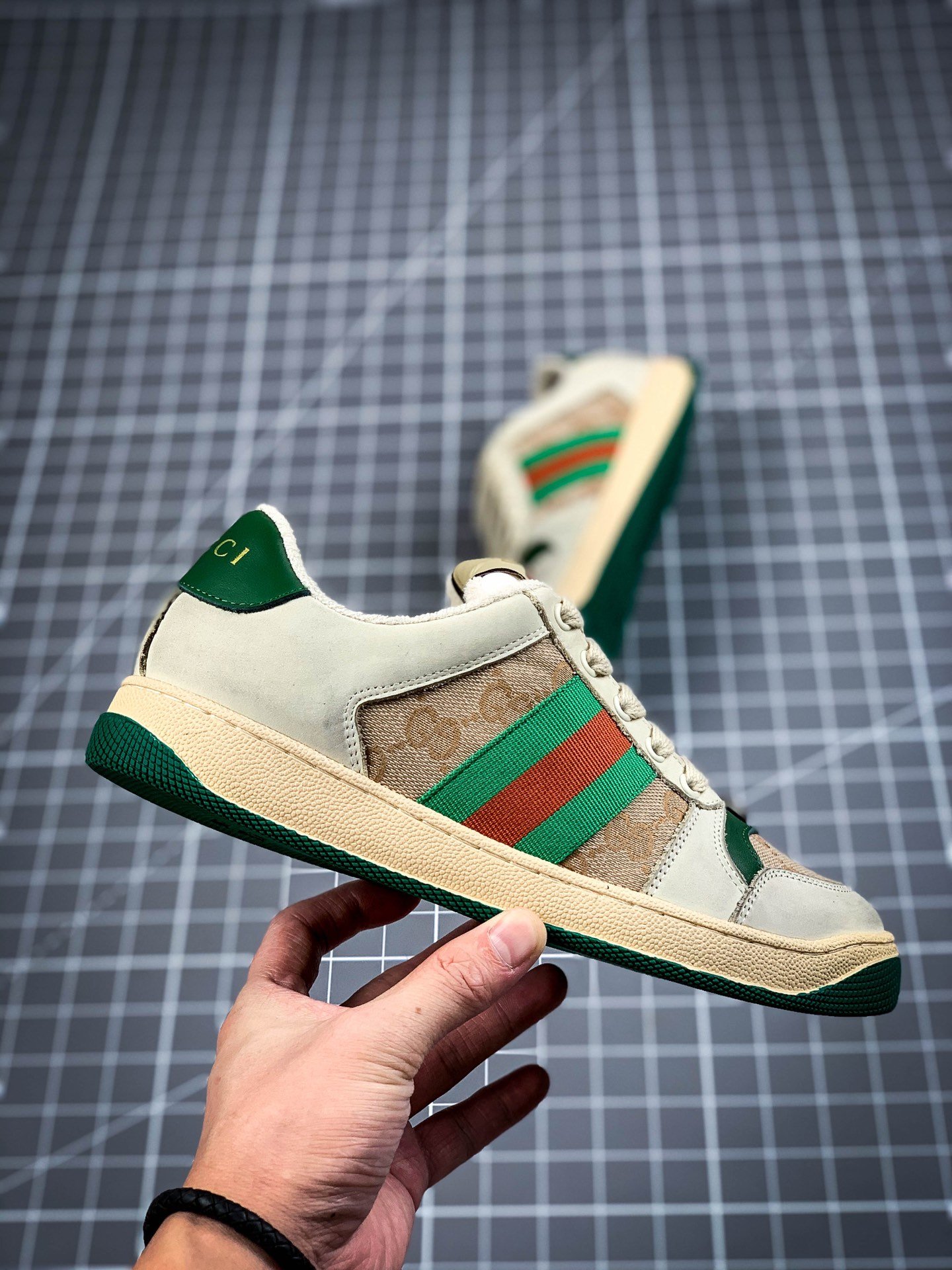 Gucci Distressed Leather Sneaker Beige/Red/Green 7