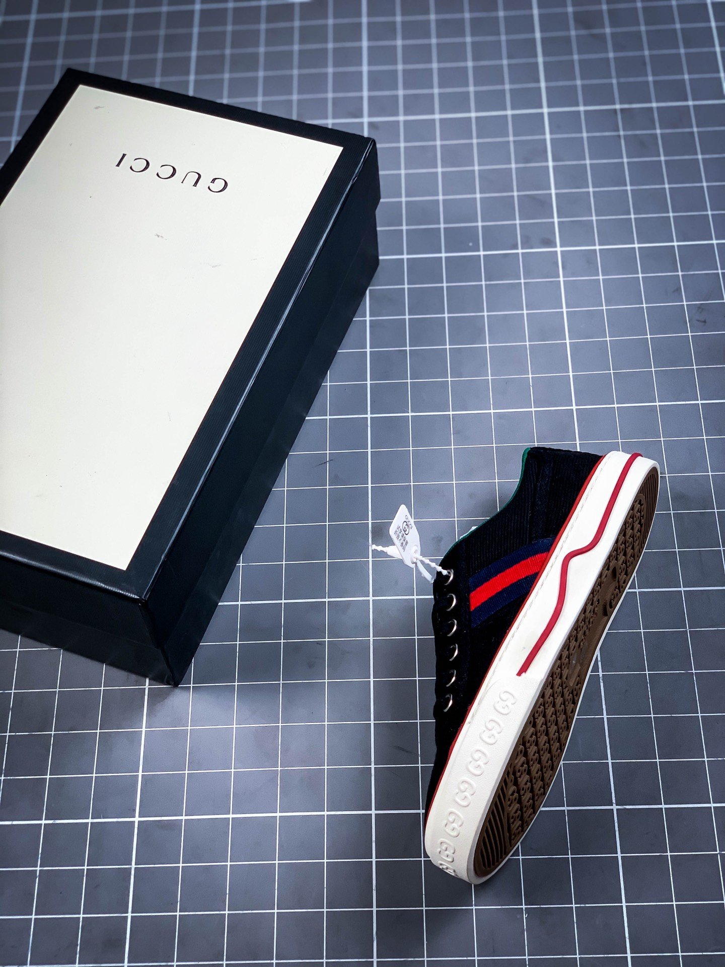 Gucci Tennis 1977 Print Sneaker Black/Green/Red 5