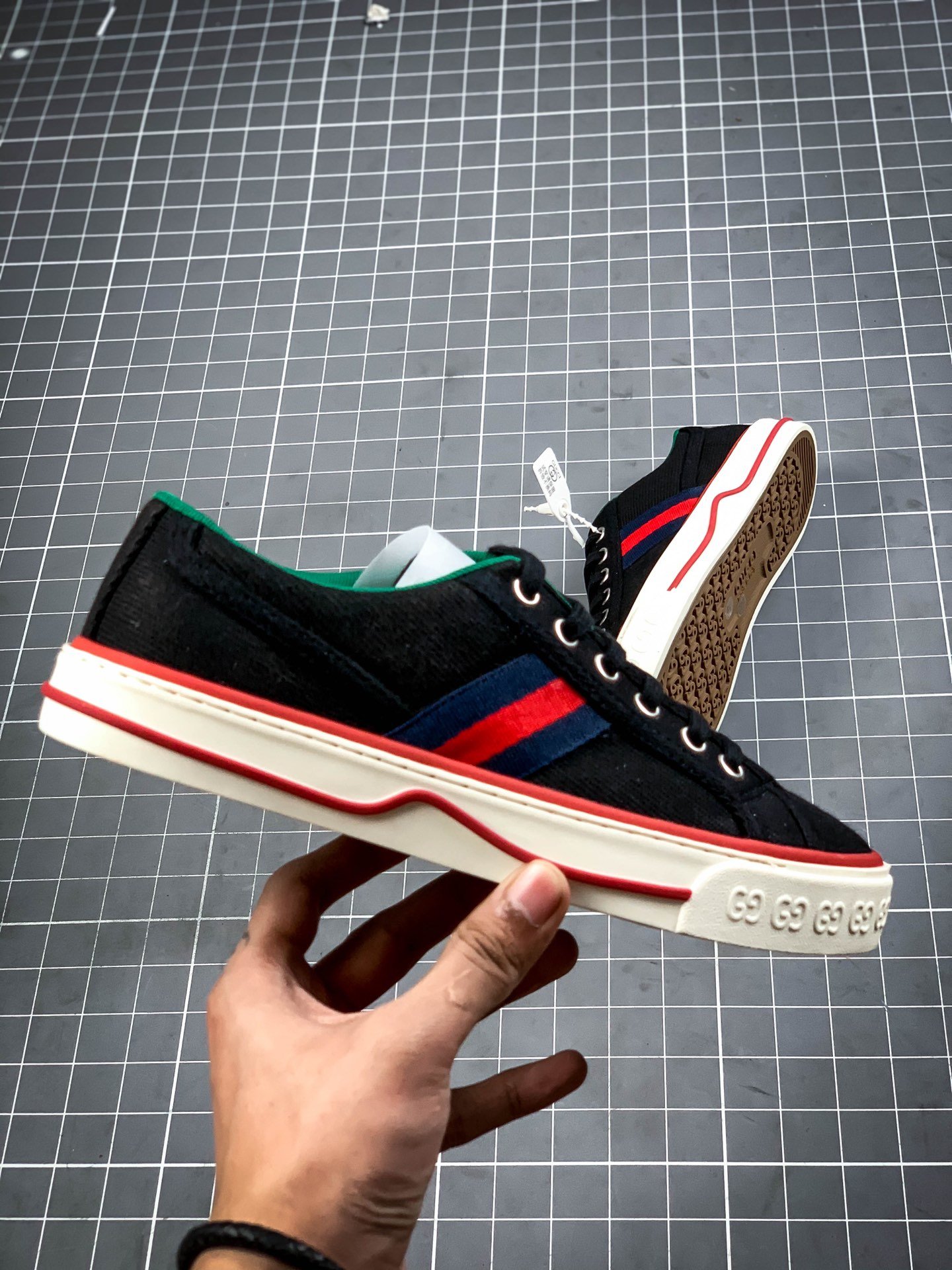 Gucci Tennis 1977 Print Sneaker Black/Green/Red 7