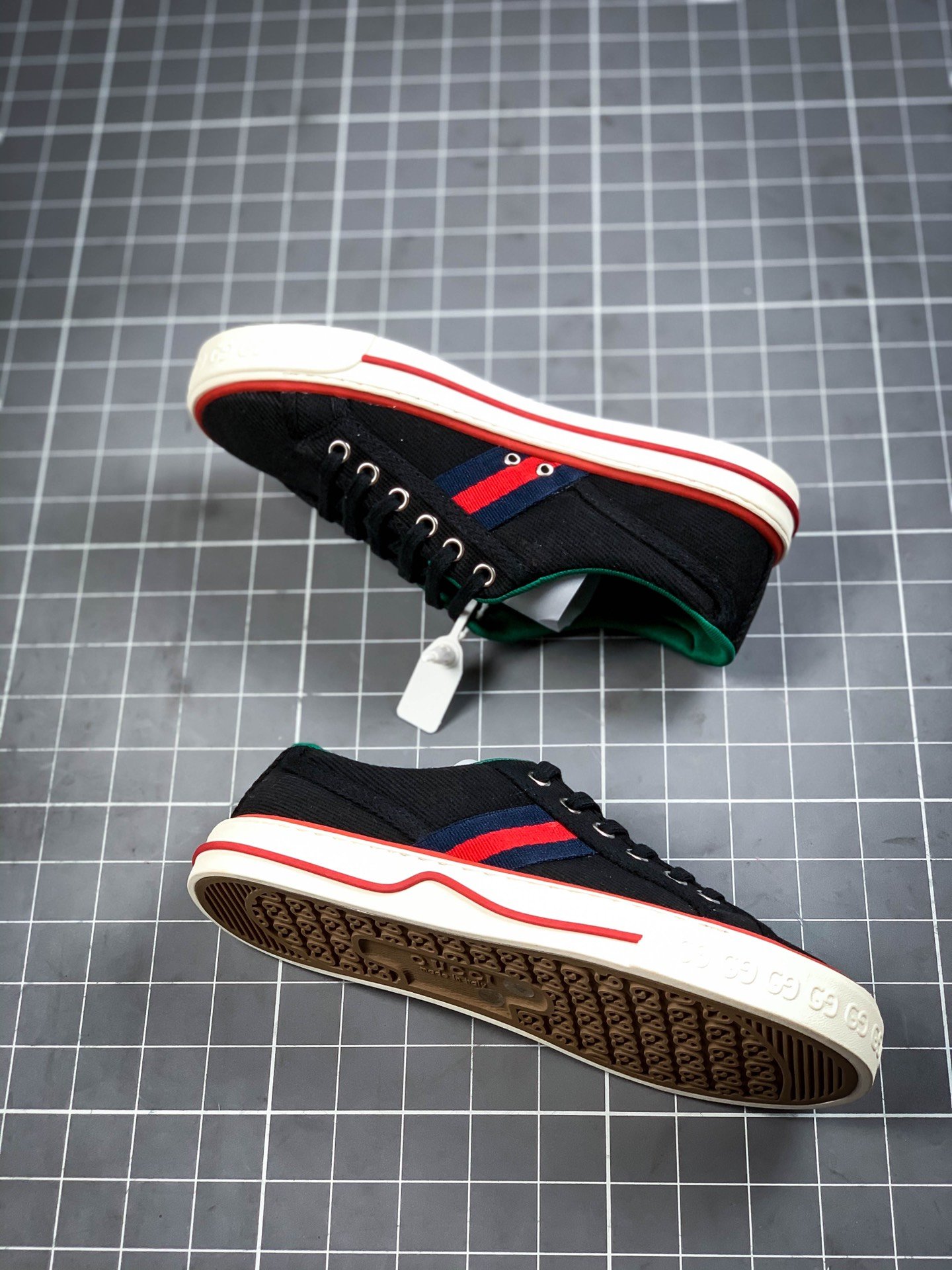 Gucci Tennis 1977 Print Sneaker Black/Green/Red 11