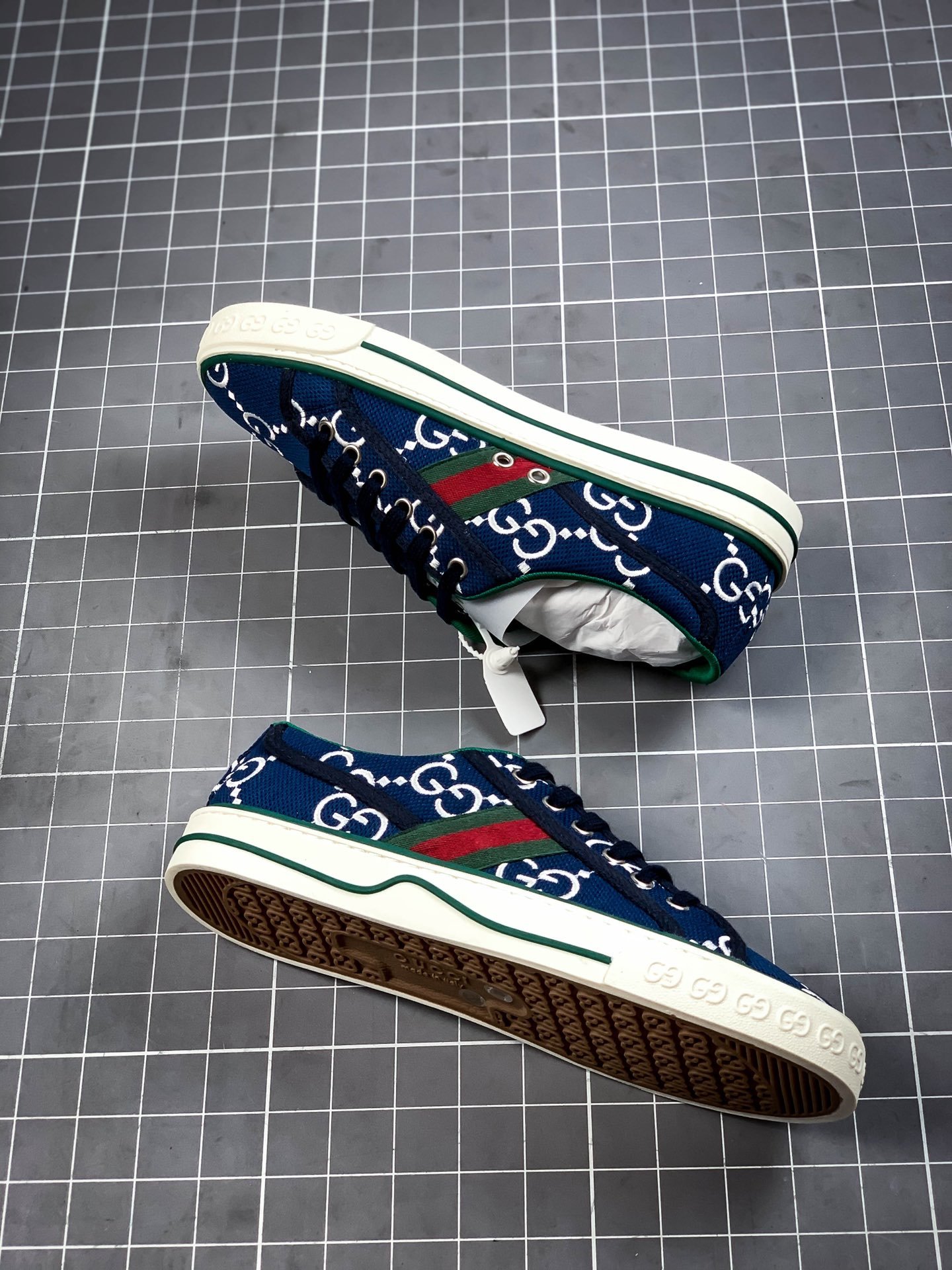 Gucci Tennis 1977 Print Sneaker Navy Blue/Green/Red 7