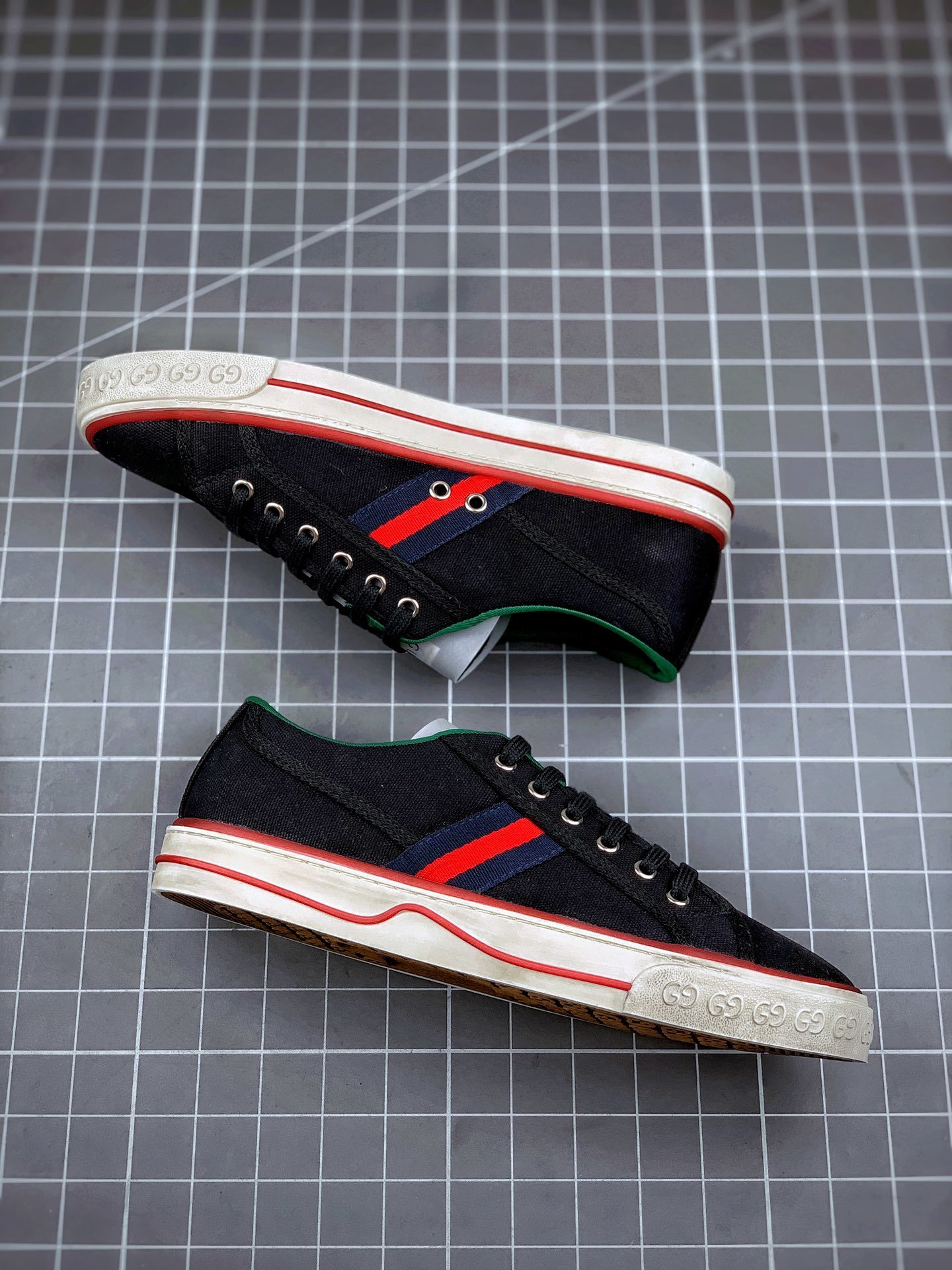 Gucci Tennis 1977 Print Sneaker Black/White/Red 13