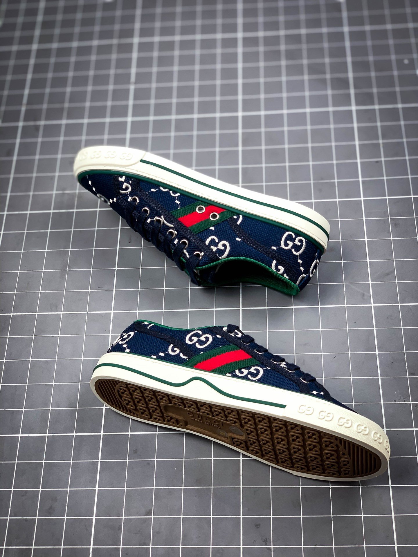 Gucci Tennis 1977 Print Sneaker Navy Blue/White/Green 15