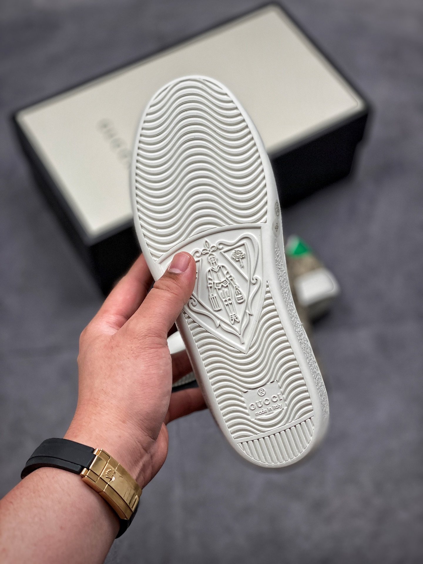 Gucci Ace Embroidered Low-Top Green/White/Grey 13