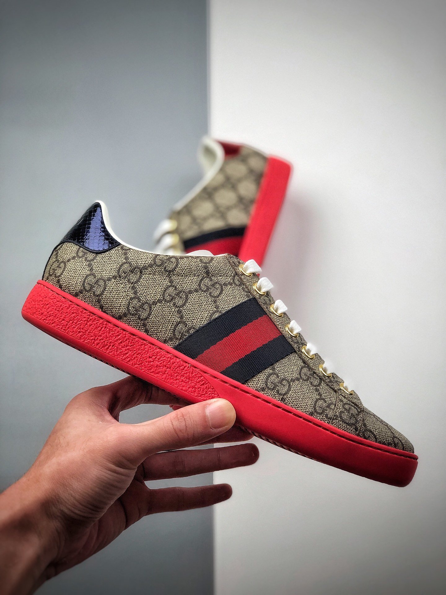 Gucci Ace Embroidered Low-Top Sneaker Brown/Red/Blue-White 17