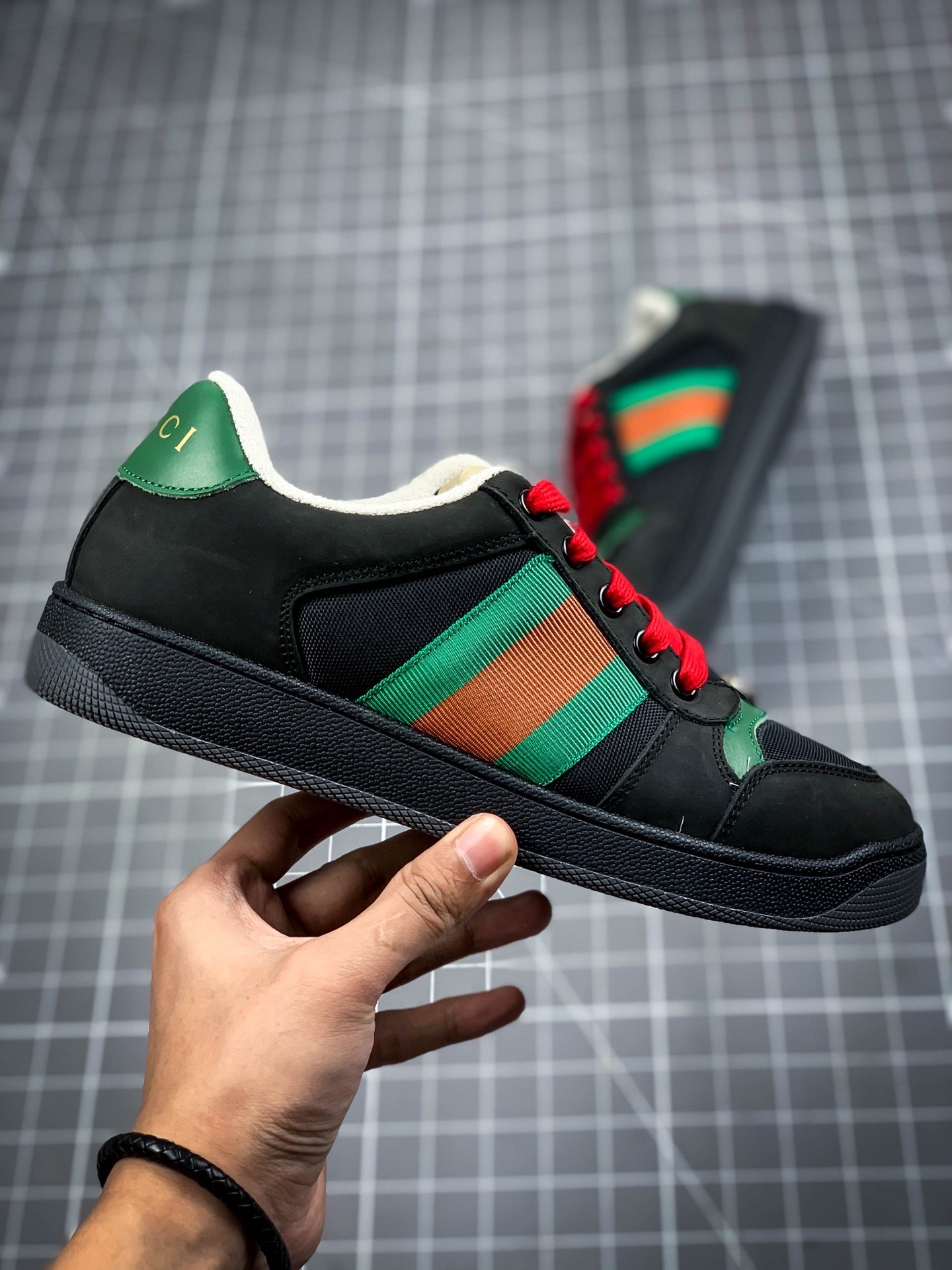 Gucci Low Shoes Black/Green/Red-White 7