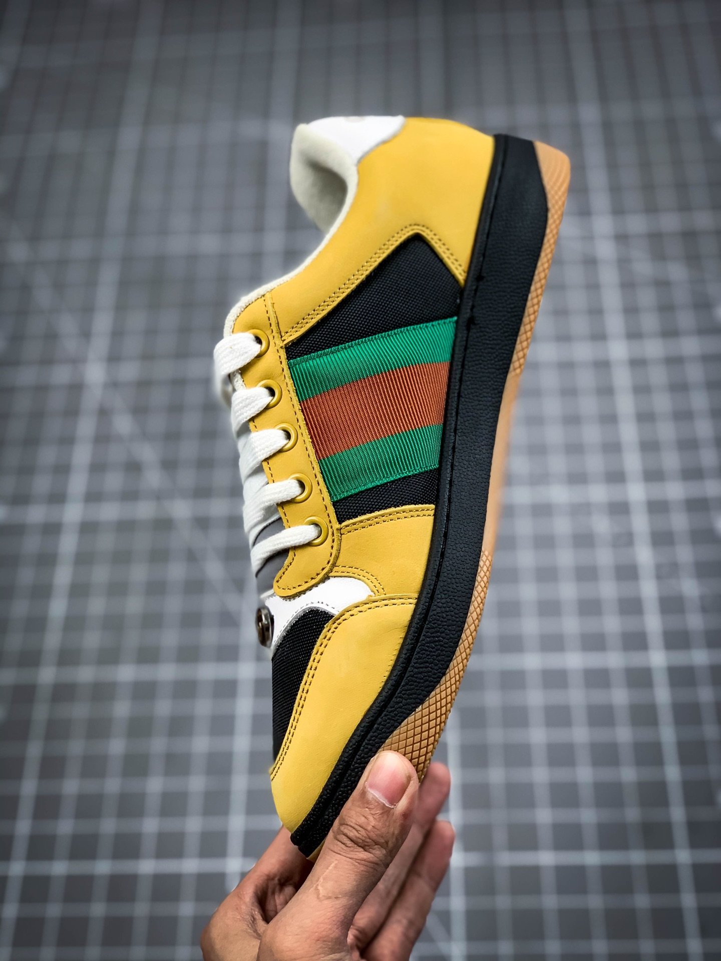 Gucci Low Shoes Yellow/Black/Green/Red-White 15