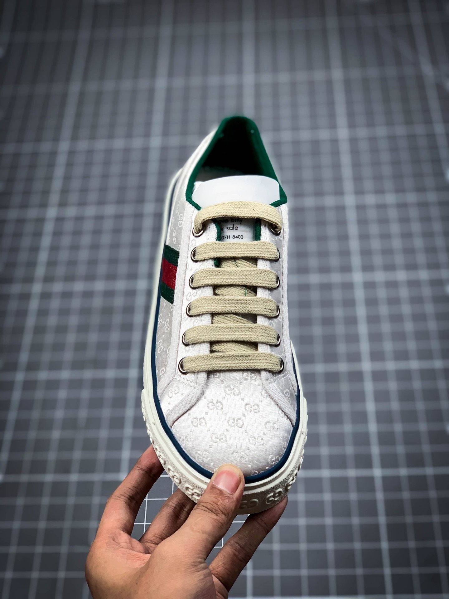 Gucci Ace Embroidered Low-Top White/Red/Green 13