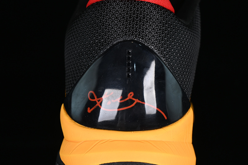 Zoom Kobe 5 Chaos Black/Gold 11