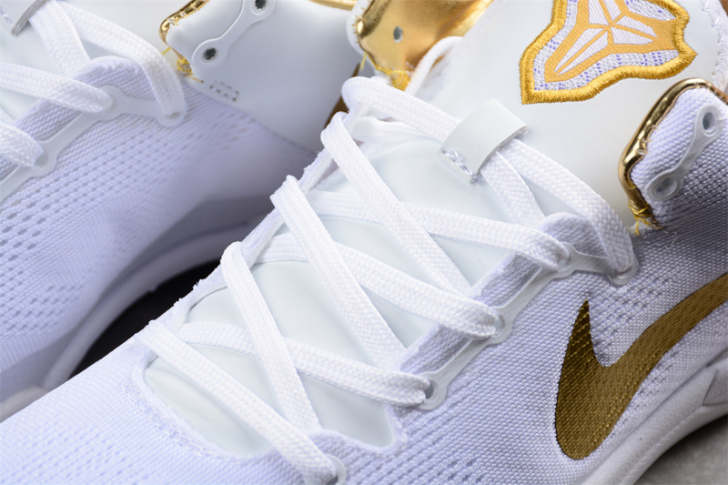 Kobe 8 Protro White/Gold 29