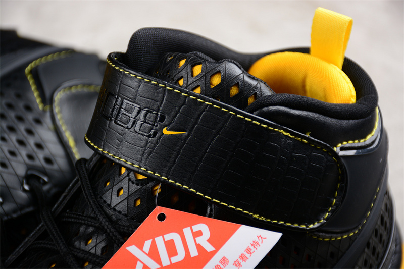 Kobe 2 Black/Yellow 17