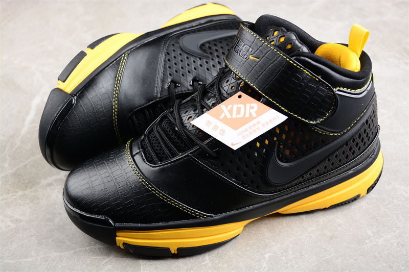 Kobe 2 Black/Yellow 31