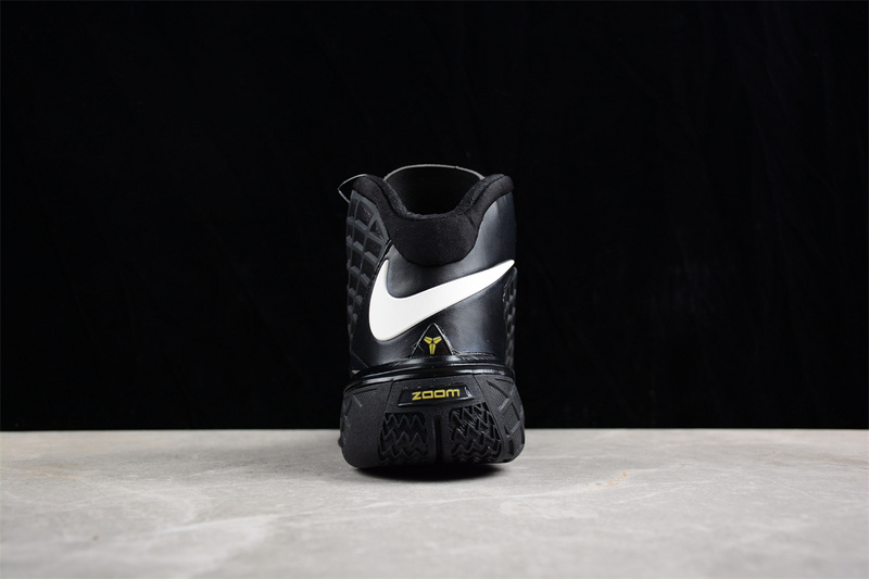 Zoom Kobe 3 Orca Black/White-Anthracite-Varsity Maize 31