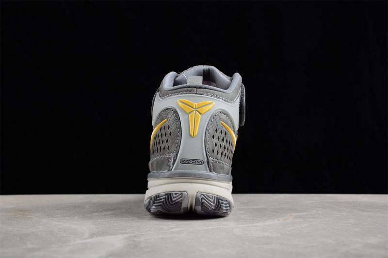 Kobe 2 White/Grey/Yellow 17