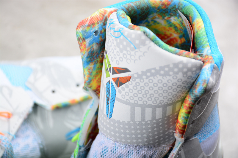 Kobe 9 Elite Premium What The Kobe Multi-Color/Reflect Silver/Chlorine Blue 11