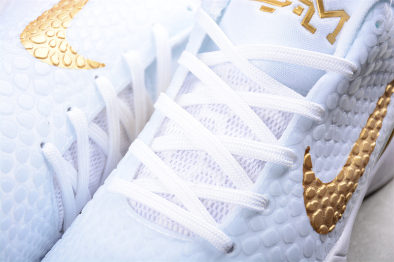 Zoom Kobe White/Gold 3