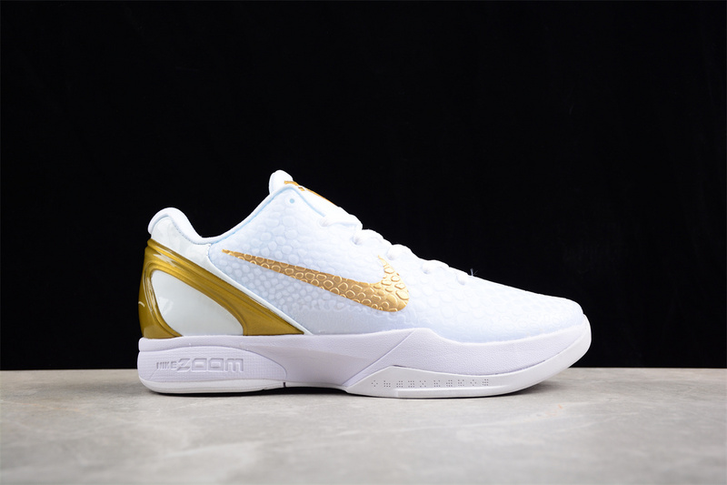 Zoom Kobe White/Gold 15