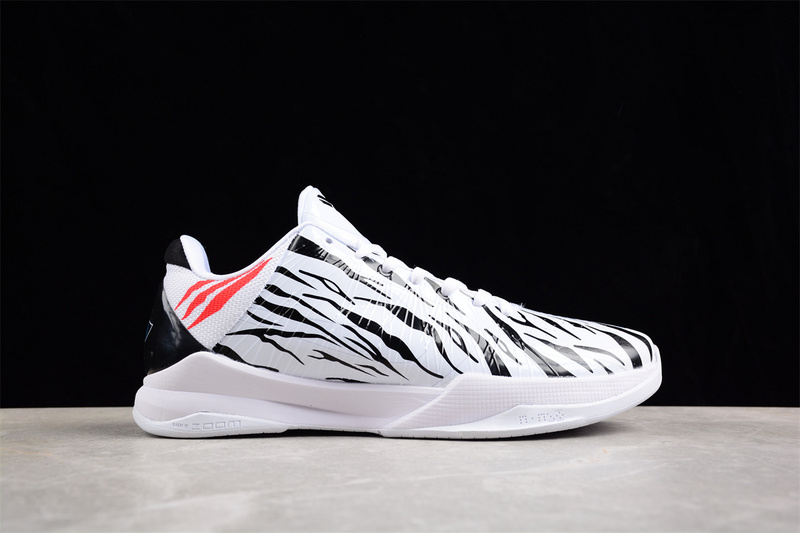 Zoom Kobe 5Protro White/Black/Red 19