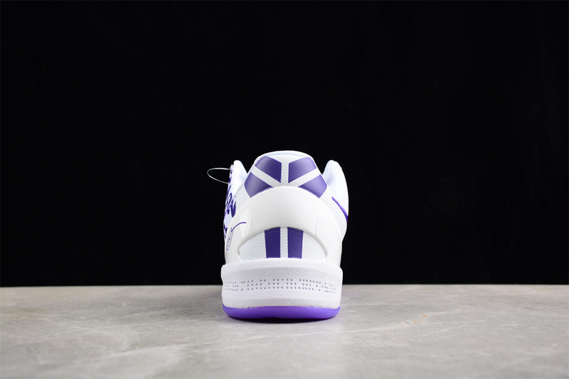 Kobe 8 Protro White/Purple 17