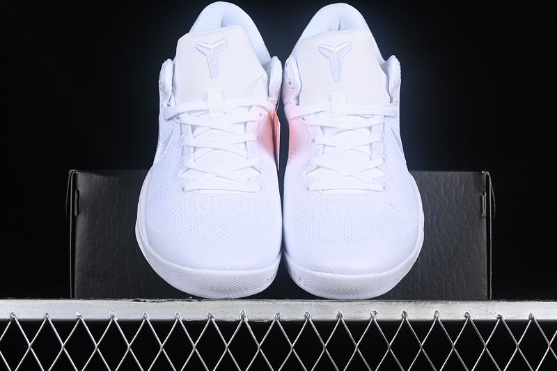 Kobe 8 Protro Halo White/White/White 11