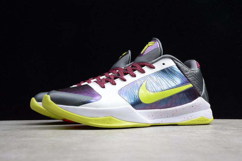 Kobe 5 Protro Chaos White/Cyber-Purple-Red 27