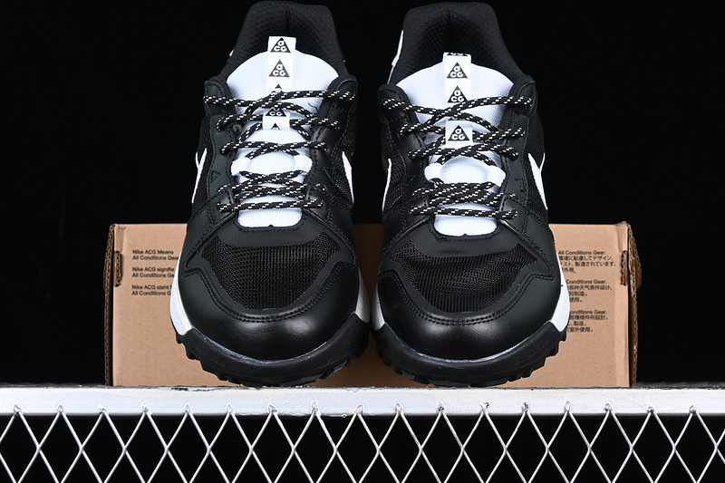 Acg Lowcate Black/Black/White/White 21